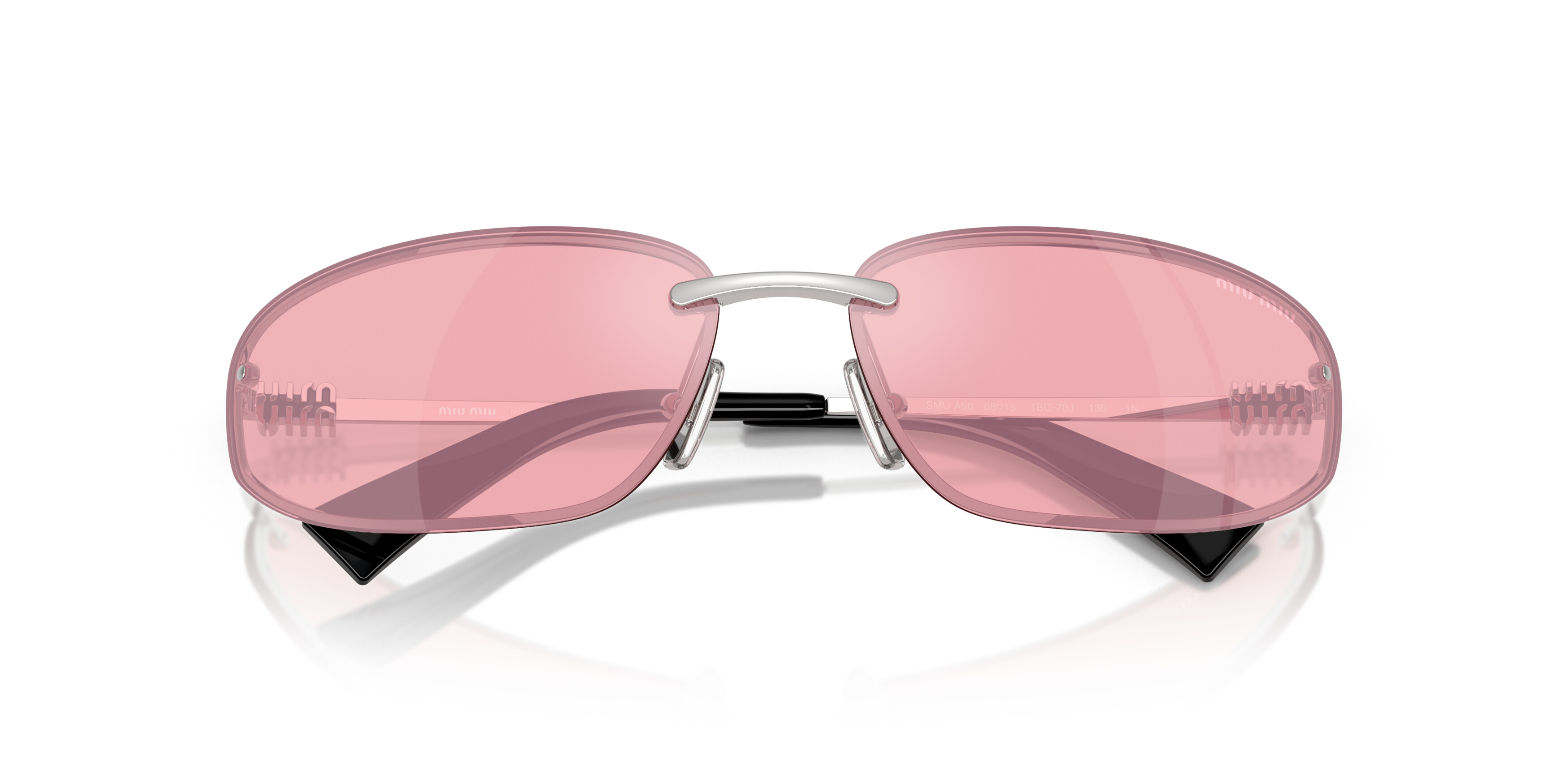 [products.image.on_model_female01] Miu Miu 0MU A50S 1BC70J Sonnenbrille