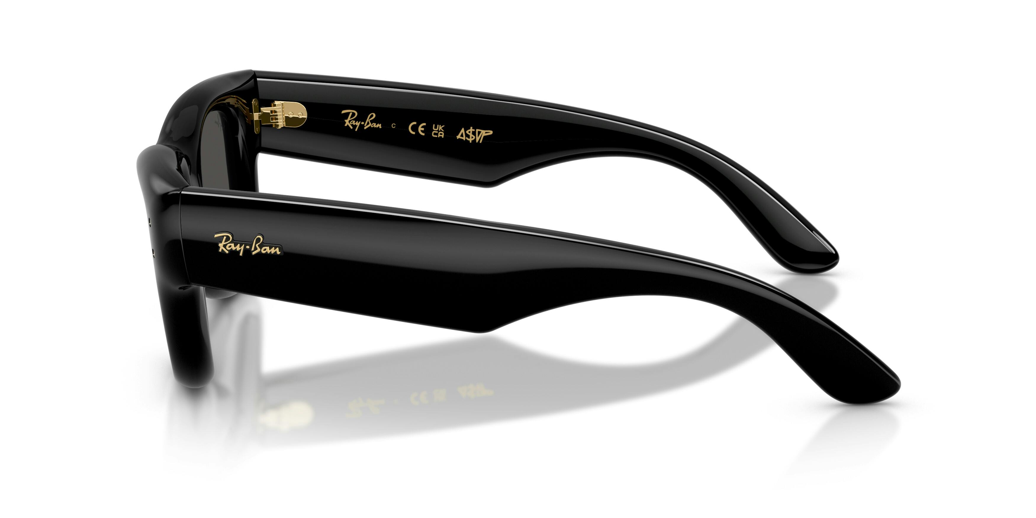 On_Model_Female02, Ray-Ban ASAP ROCKY PUFFER WAYFARER 0RB4940 601/87 Sonnenbrille