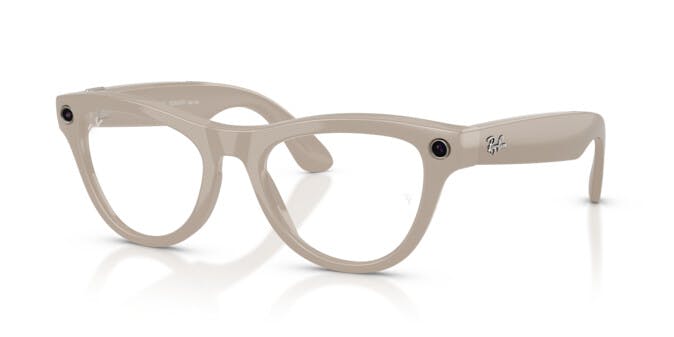 On_Model_Female01, Ray-Ban | META (Gen 2) Skyler 0RW4014 6700MF Shiny Chalky Grey - Transitions Gläser Sonnenbrille