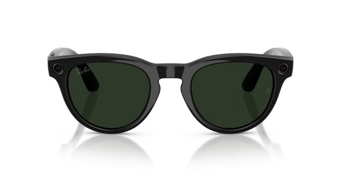 On_Model_Female02, Ray-Ban | META HEADLINER mit TRANSITIONS® GEN S 0RW4013 601/1M Sonnenbrille