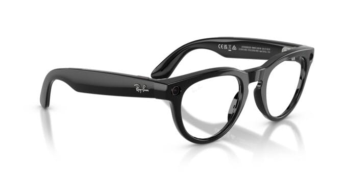 On_Model_Female03, Ray-Ban | META HEADLINER mit TRANSITIONS® GEN S 0RW4013 601/1M Sonnenbrille