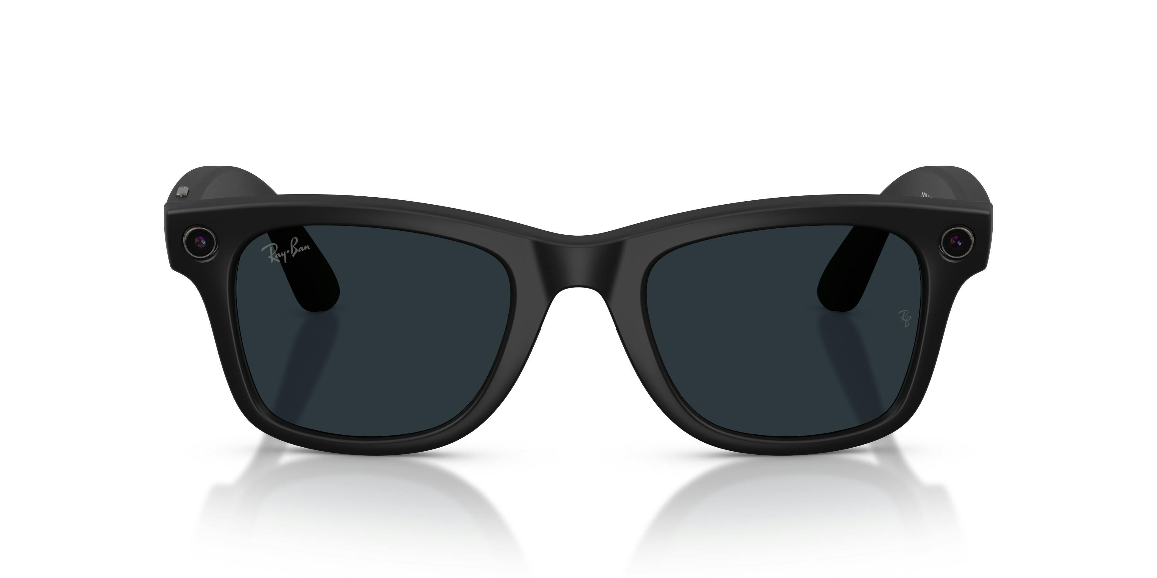 On_Model_Female02, Ray-Ban | META (Gen 2) WAYFARER LARGE 0RW4012 601S1Z Matt- Transistions Gläser Sonnenbrille