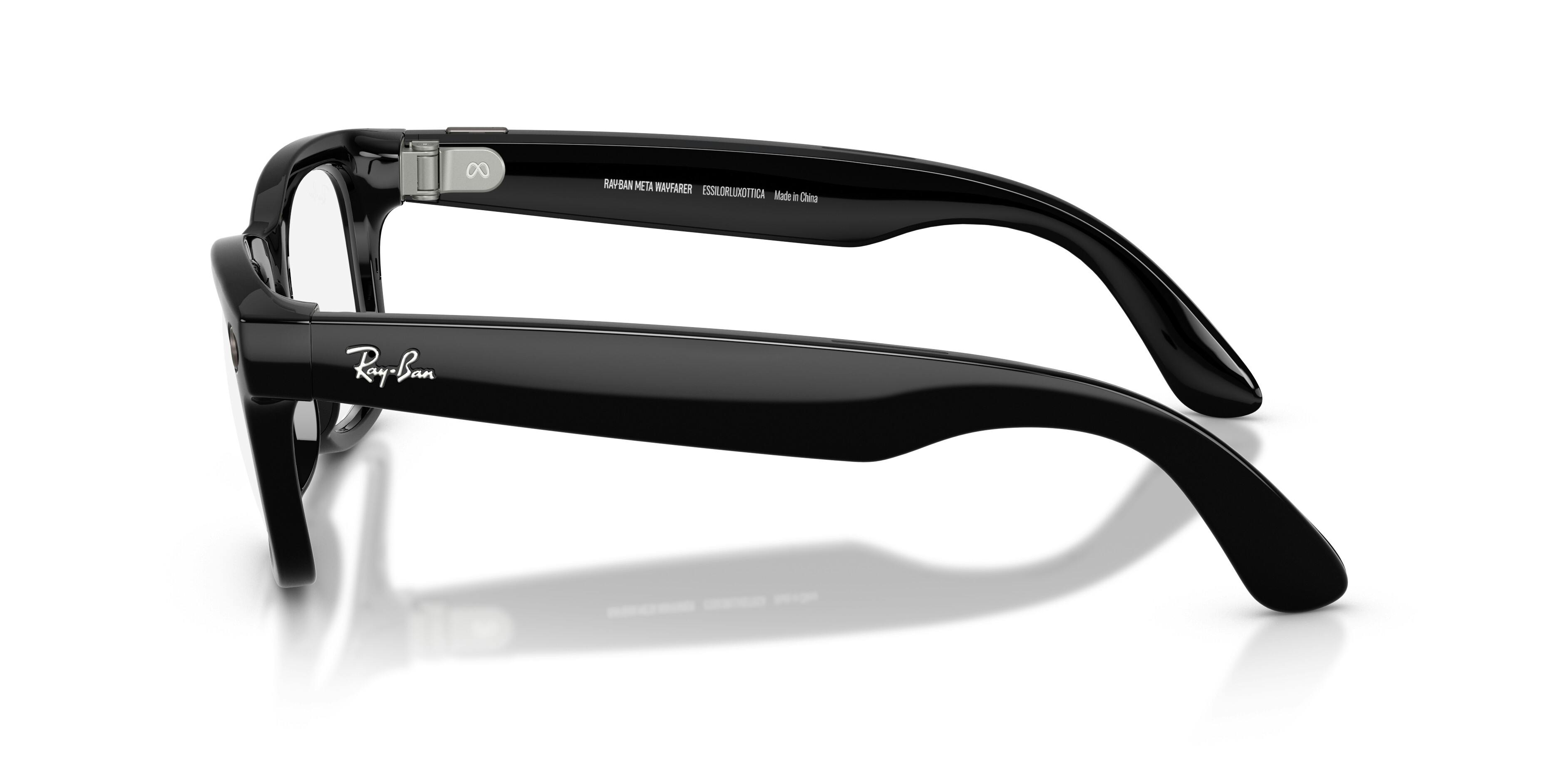 On_Model_Male01, Ray-Ban | META WAYFARER LARGE mit TRANSITIONS® GEN S 0RW4012 601ST3 Sonnenbrille