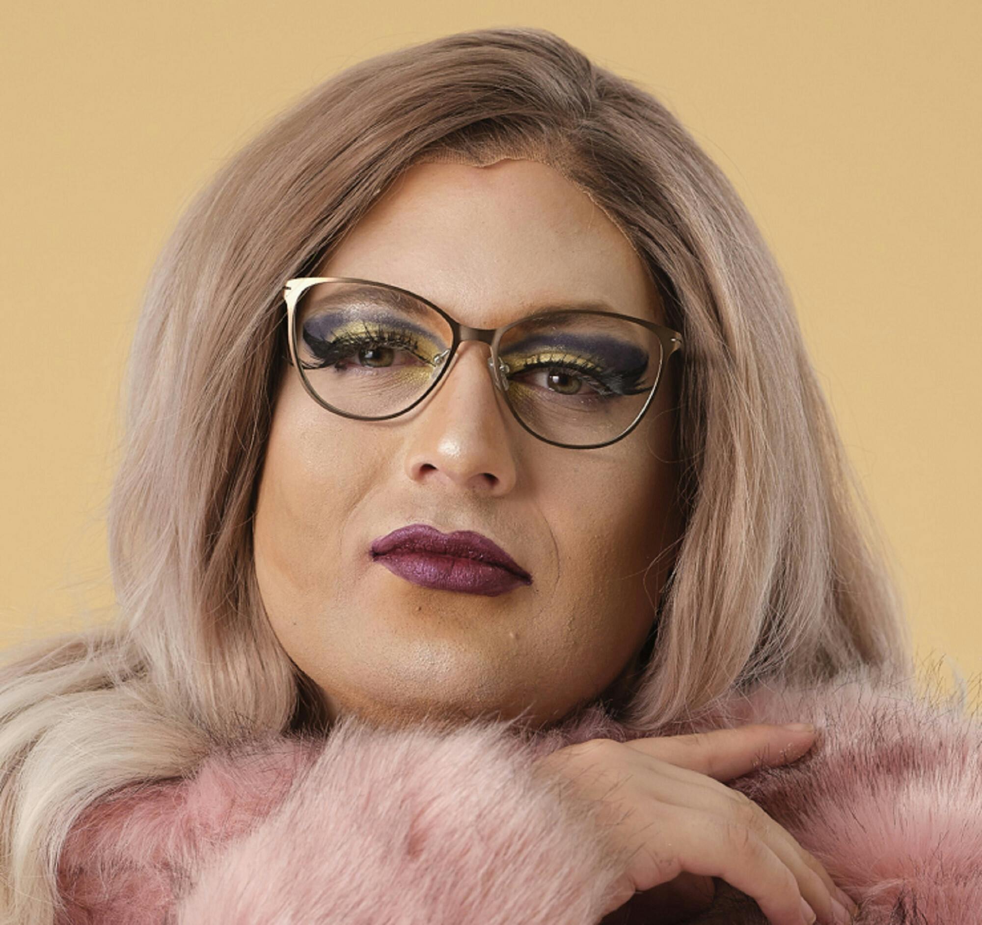On_Model_Female01, DbyD DBOF9016 FF00 Brille