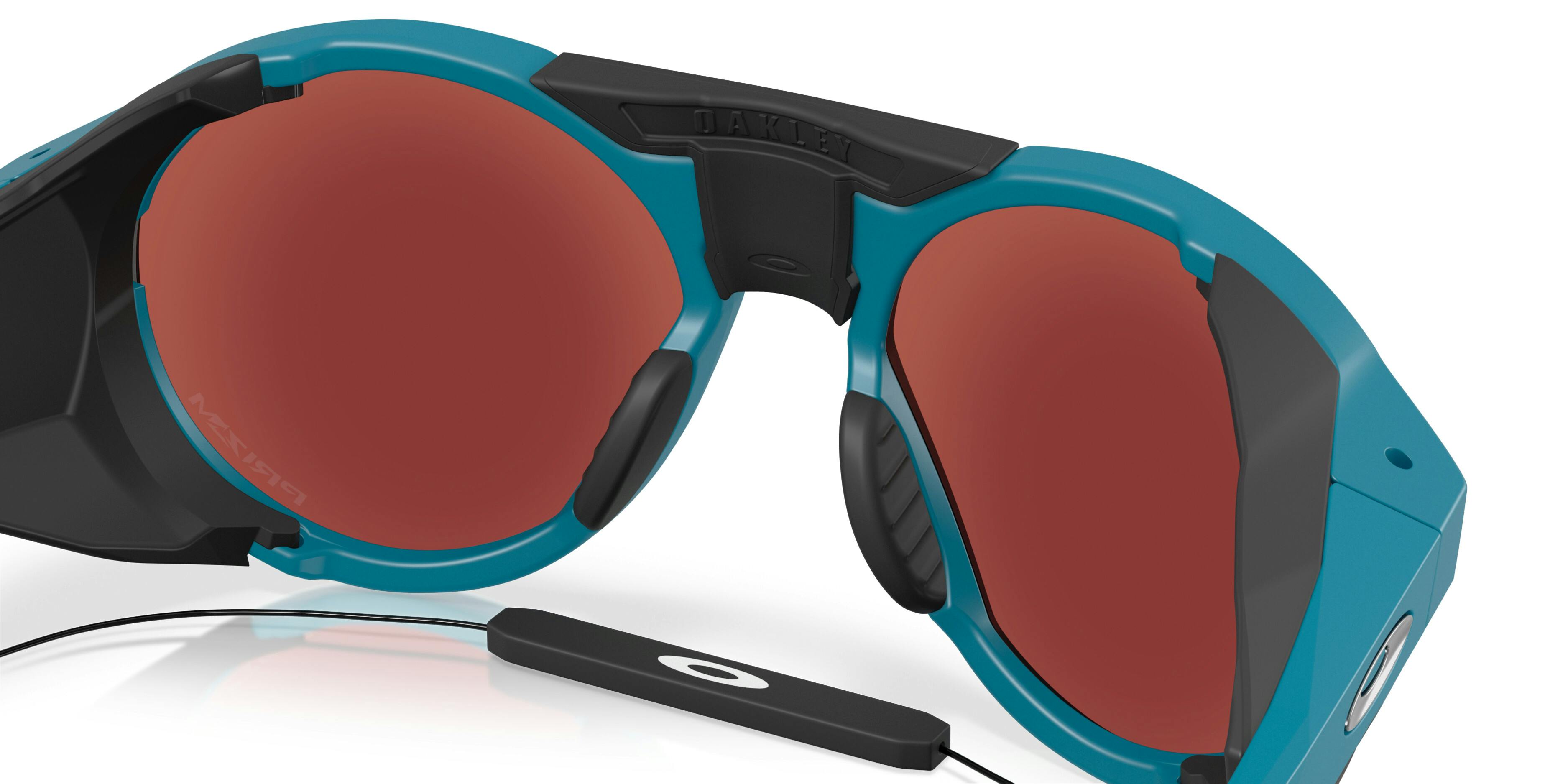 Detail03, Oakley 0OO9440 944027 Sonnenbrille